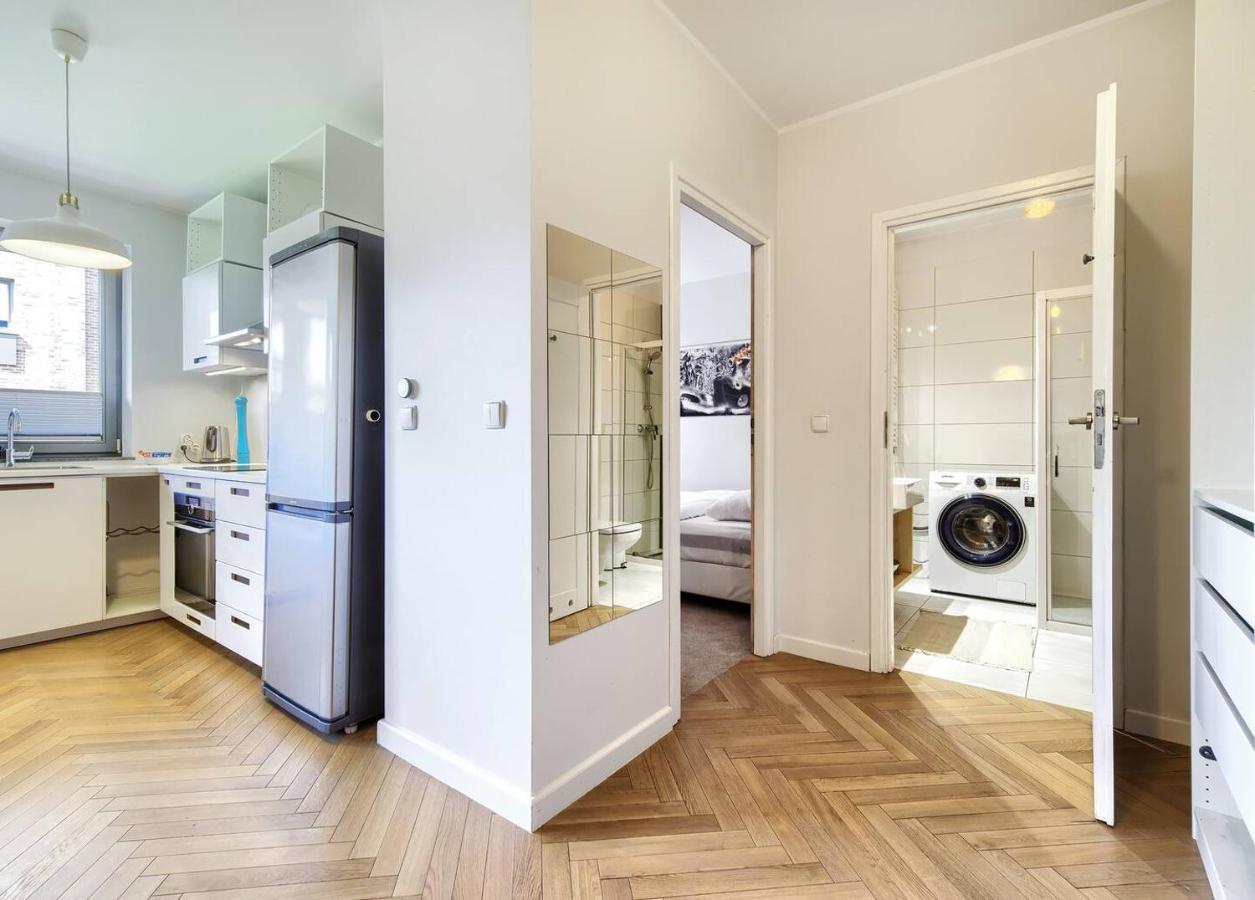 Premium Apartment In The Historic Gdansk Brewery Bagian luar foto